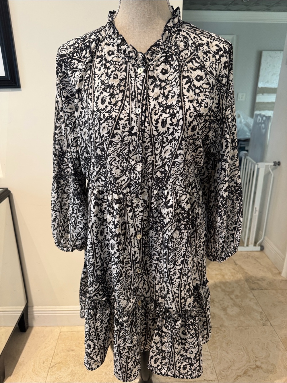 Black & White Paisley Button-Front Dress